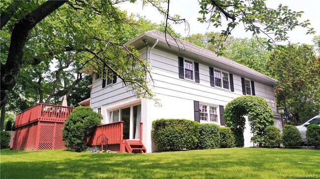 Building Photo - 437 California Rd