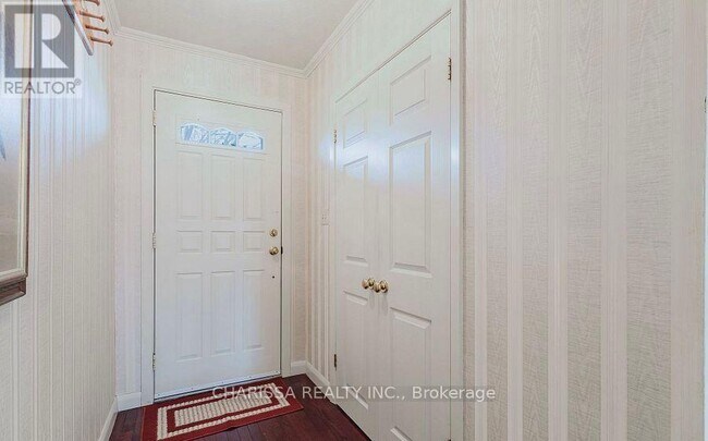 Building Photo - 2416 Rebecca St