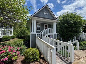 Building Photo - 3802 Florham Pl