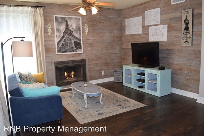 Foto del edificio - 4 br, 3 bath House - 2217 Salem Way