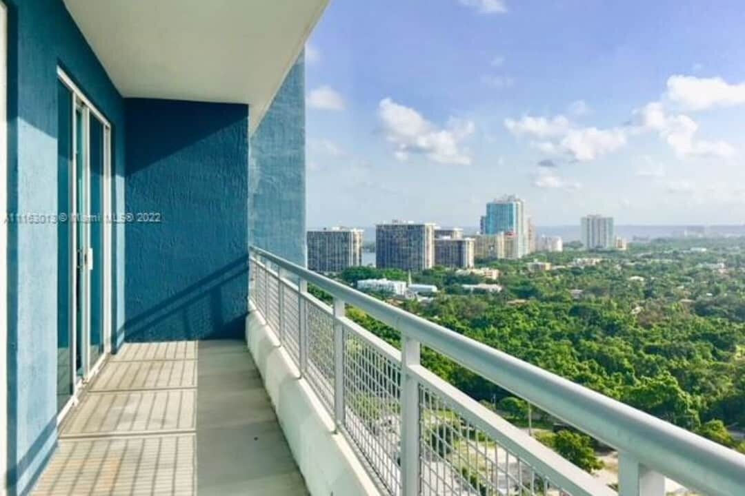 Foto principal - 60 SW 13th St