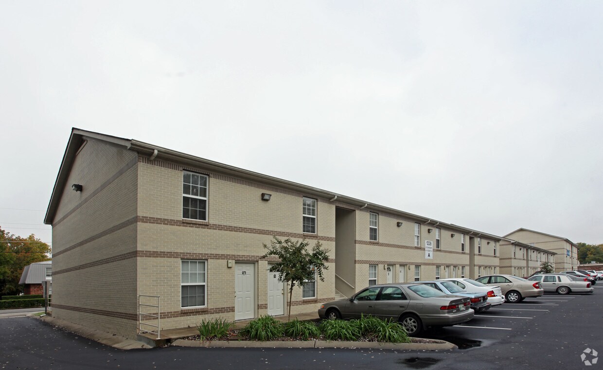 University Pointe Apartments Murfreesboro, TN