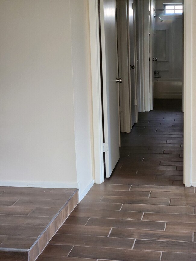 Foto del edificio - 4414 Adonis Dr