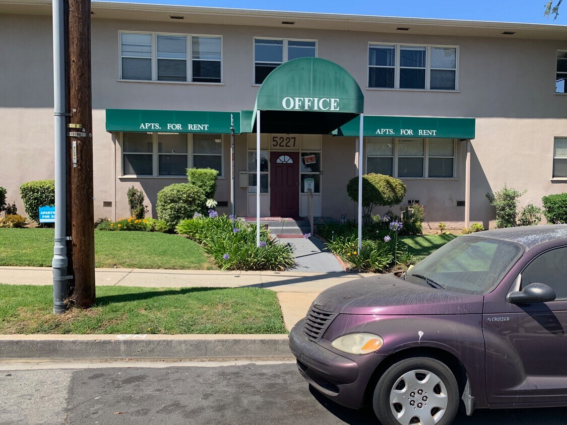 5227 Knowlton St, Los Angeles, CA 90045 Apartments in Los Angeles, CA