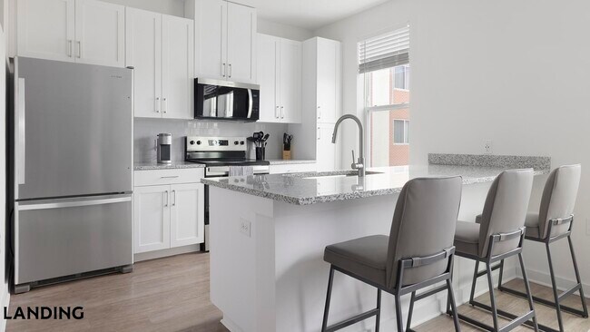 Foto del edificio - 340 W 3rd St