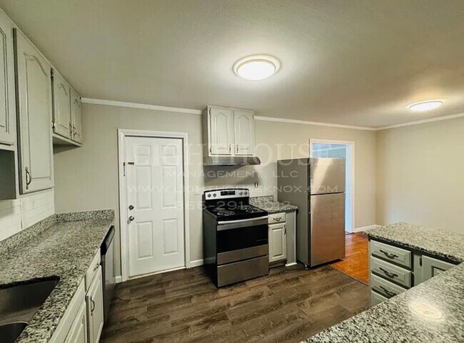 Foto del edificio - 1505 Rambling Rd