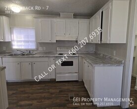 Building Photo - 210 Jamback Rd