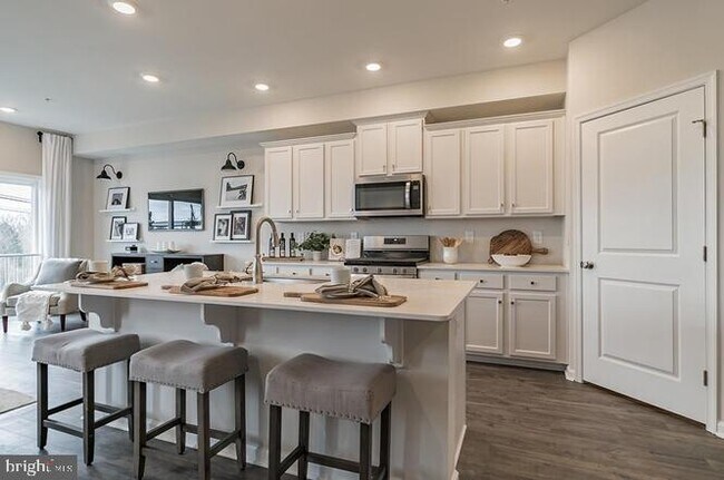 Foto del edificio - 1107 Meadowlark Dr
