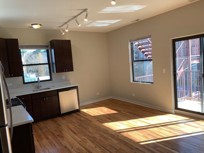 Kitchen and Living Space - 4611 N Kedzie Ave
