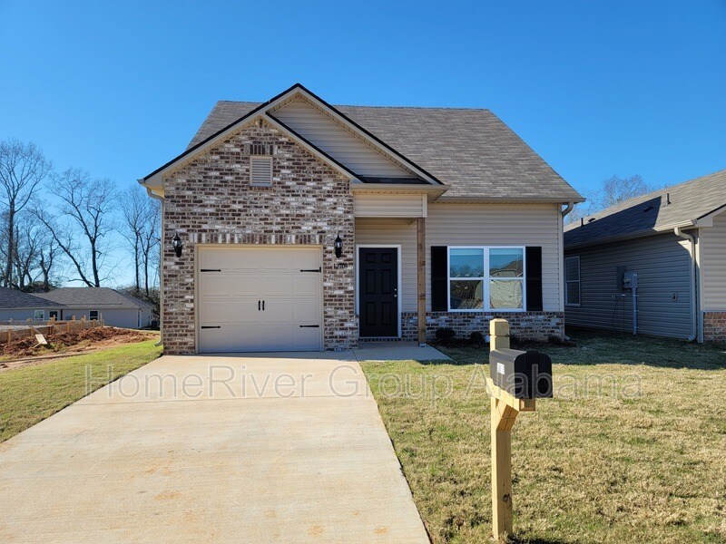 Primary Photo - 12709 Waterbury Way