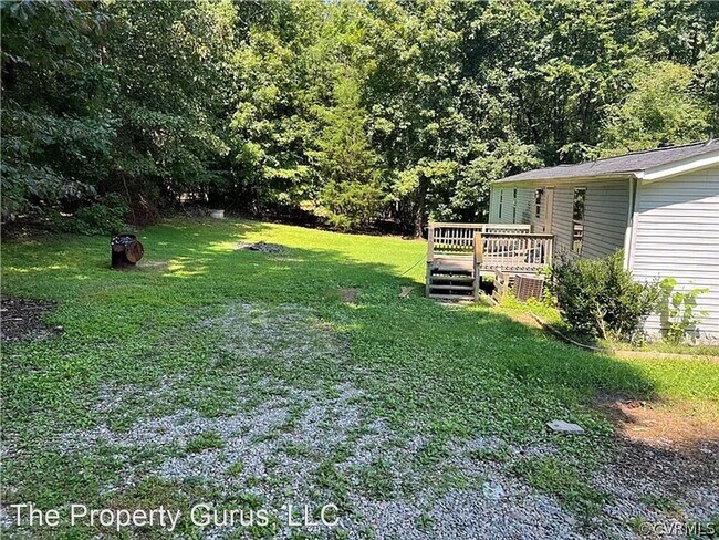 Building Photo - 3 br, 2 bath House - 5959 Derwent Road