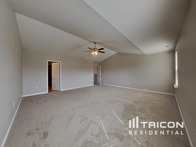 Building Photo - 314 Botanical Ct