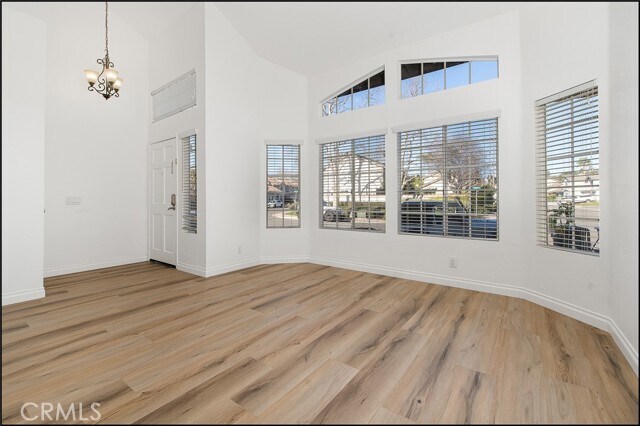 Foto del edificio - 6 Firecrest Ln