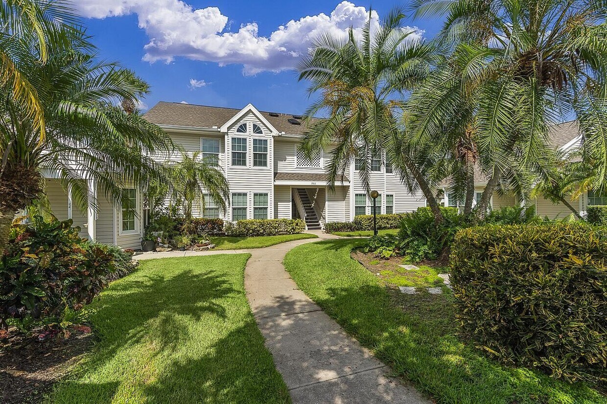 Foto principal - 1965 Westminster Cir