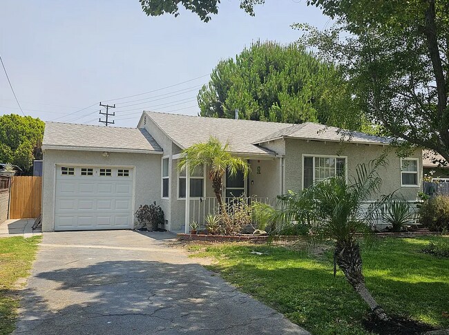 Foto del edificio - 1418 N Maple St