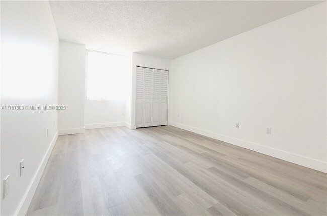 Foto del edificio - 850 N Miami Ave