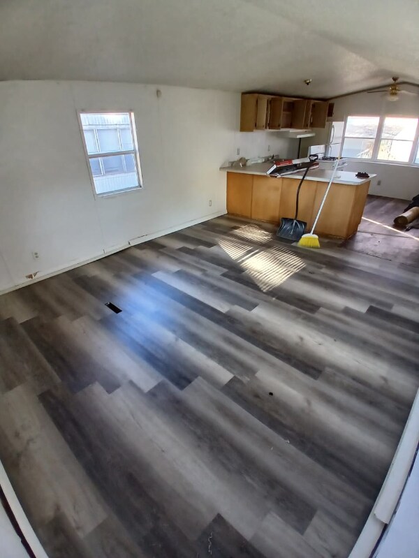 Foto del edificio - 905 W 37th Ave