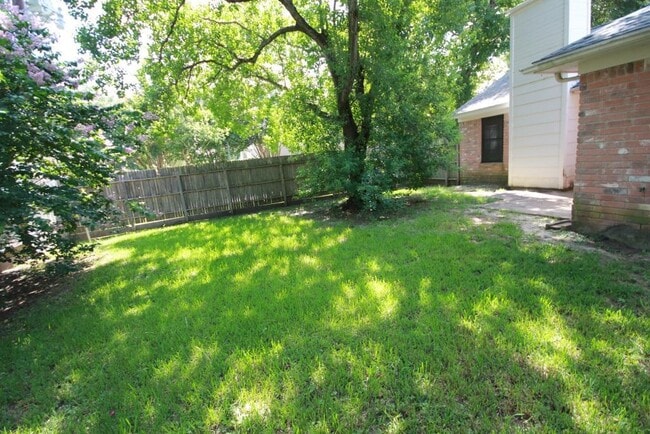 Foto del edificio - 21402 Park Bishop Dr