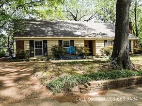 Building Photo - 596 Country Club Ln
