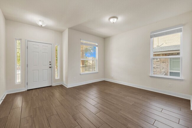 Building Photo - Two-Story Home Available For Rent in NW Sa...