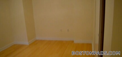 Building Photo - 40 Boylston St