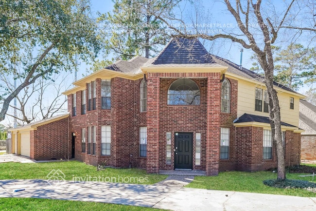 Building Photo - 11903 Gardenglen Dr
