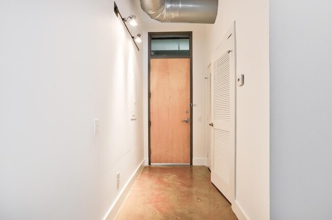 Photo - 180 NE 4th Ave Apartment