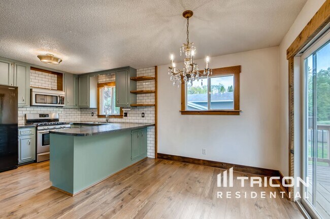 Foto del edificio - 6769 15th St Ct N