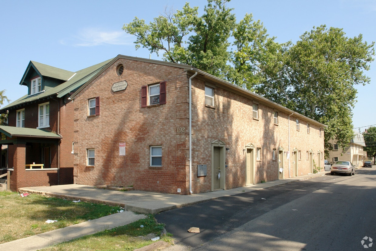 192 E 12th Ave, Columbus, OH 43201 Apartments in Columbus, OH