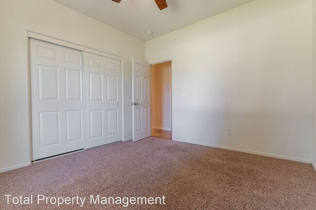 Building Photo - 5 br, 3 bath House - 2531 Arciero Dr.