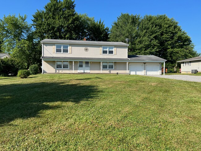 Building Photo - 4121 Marr Rd
