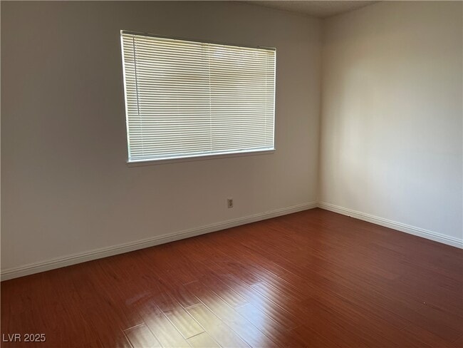 Foto del edificio - 6168 Meadow View Ln