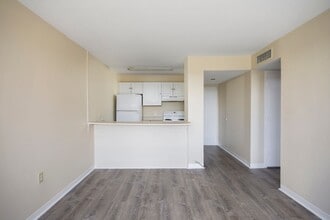 Building Photo - 3312 Northside Dr