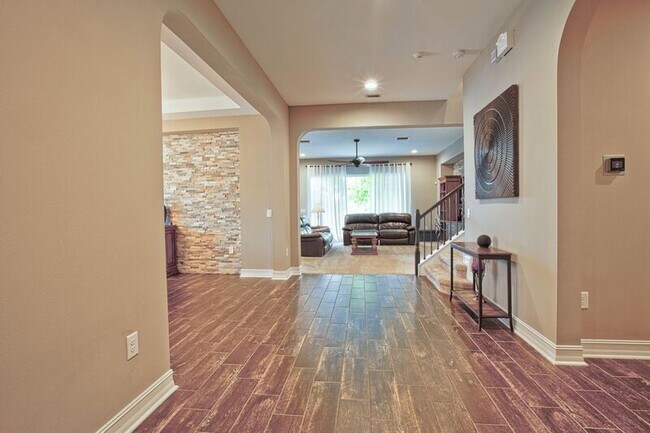 Foto del edificio - 1770 Hidden Springs Dr