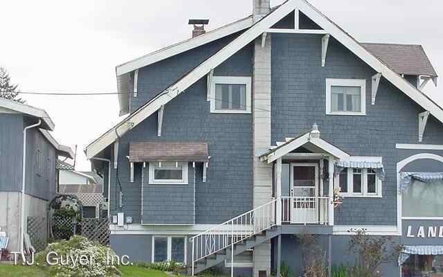 Primary Photo - 210 N Market Blvd