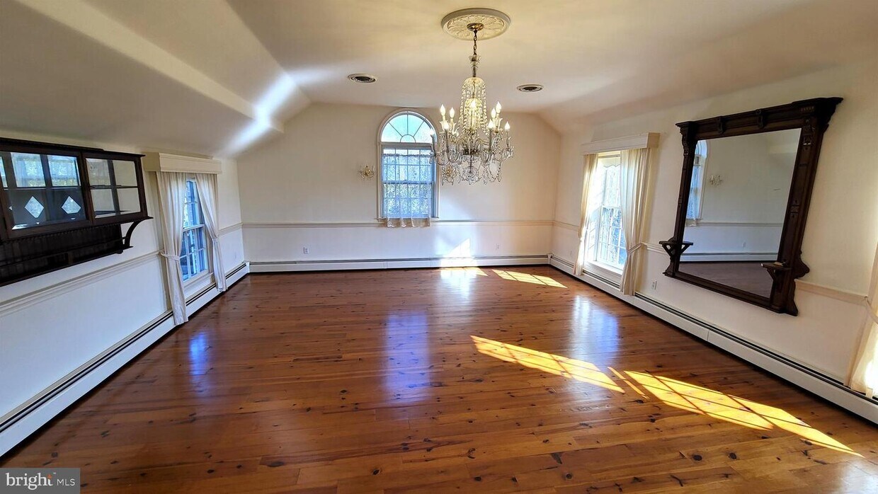 Foto principal - 3588 Birdsville Rd