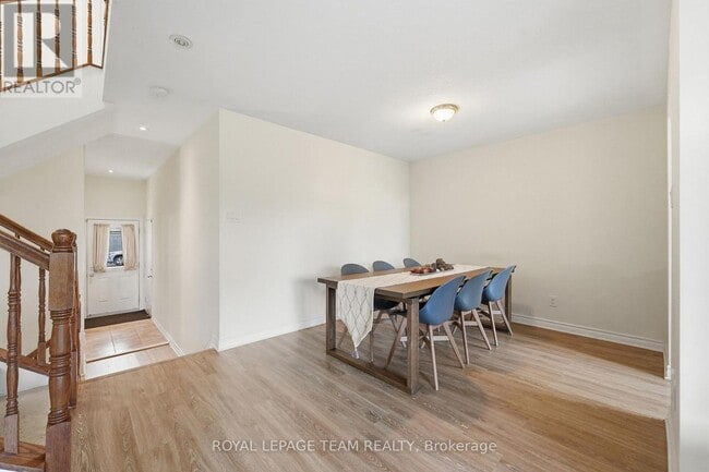 Building Photo - 258 Forestbrook St