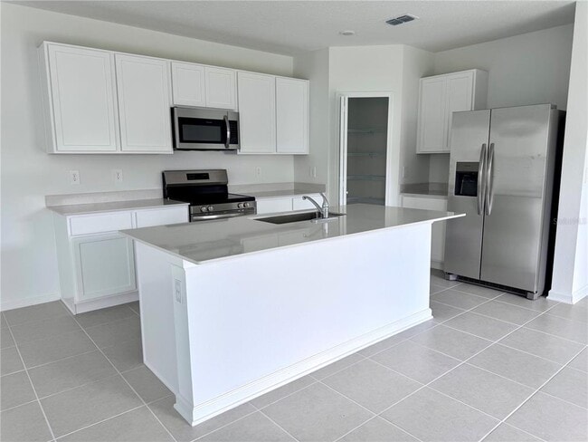 Foto del edificio - 3514 Kimbrough Dr