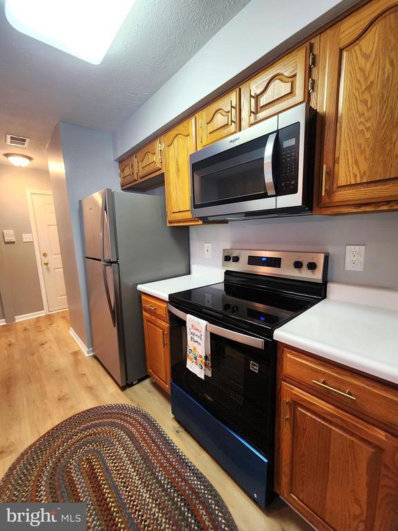 Foto del edificio - 16 Laurel Path Ct