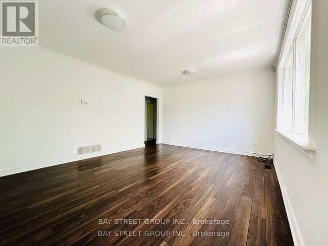 Building Photo - 72 Caines Ave