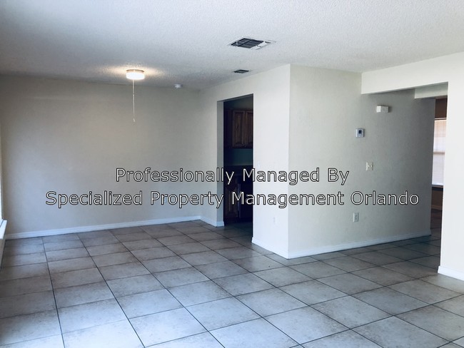 Building Photo - 4005 Dijon Dr