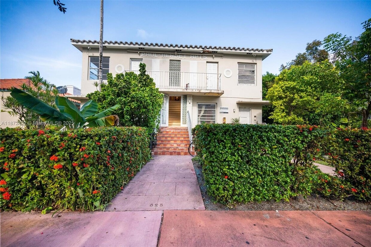Foto principal - 825 Alton Rd