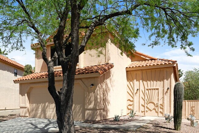Foto del edificio - 8892 N Lessing Ct