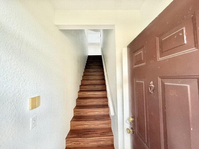 Foto del edificio - 6384 Raleigh St