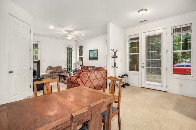 Photo - 511 Coolidge St Townhome