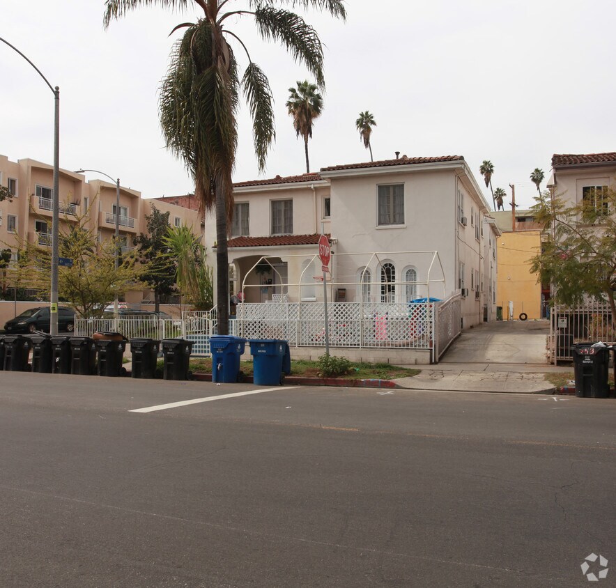 Foto del edificio - 3605 W 4th St