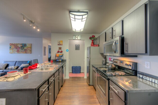 4 habitaciones, 2 baños - Esmeralda - The Club at Chandler Crossings