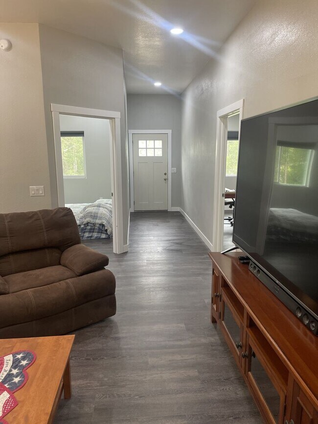 Foto del edificio - 8561 W Cormorant Way