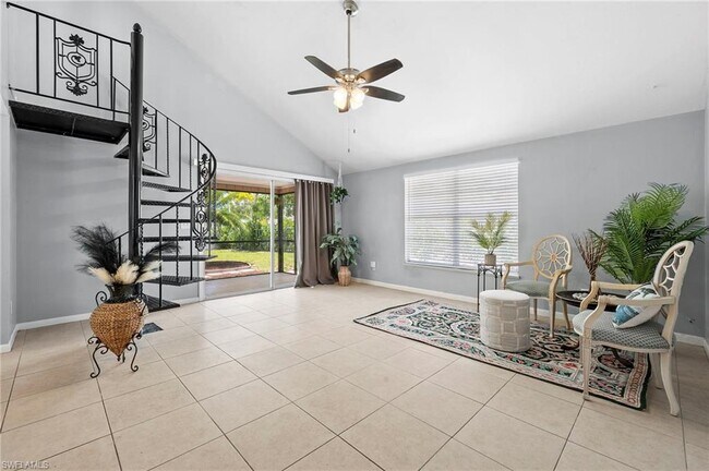 Foto del edificio - 159 Crown Dr