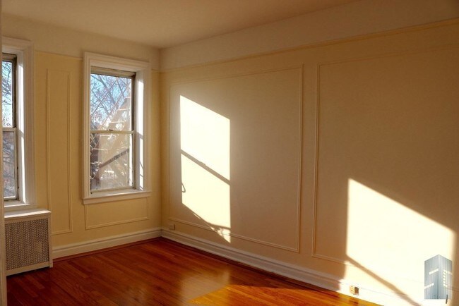 Foto del edificio - 278 E 238th St